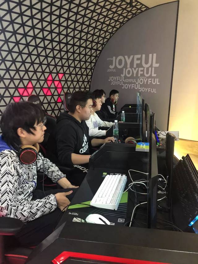 的角色进一 的角色进一